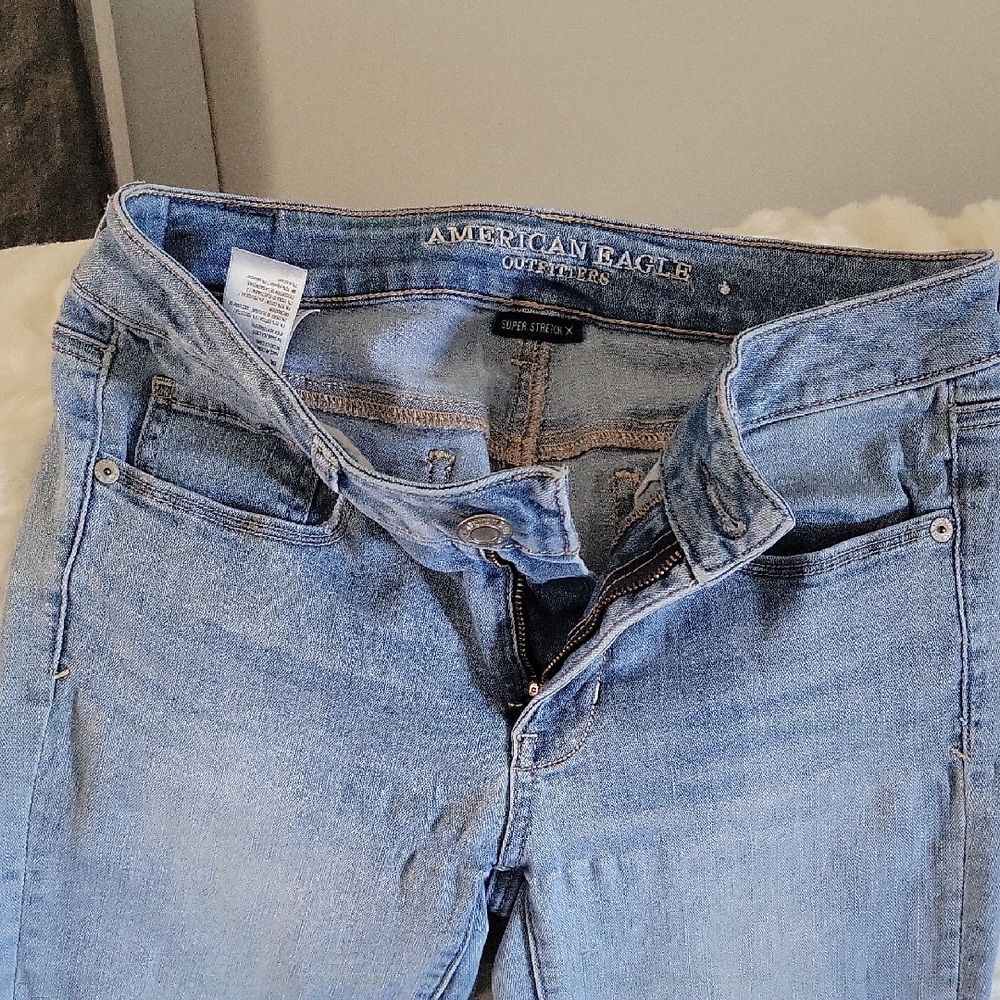American Eagle Outfitters Women's Sky Blue Mid Rise Skinny  Jeans Sz 6